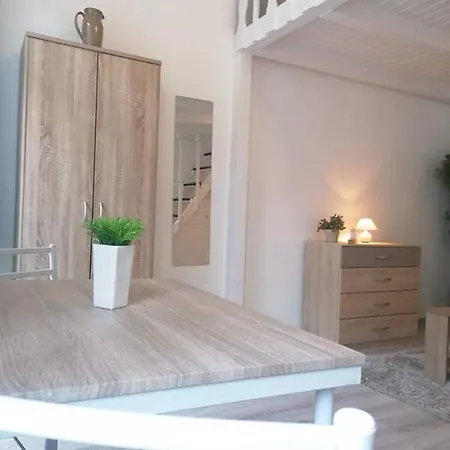 Apartament Rose Apartmann *